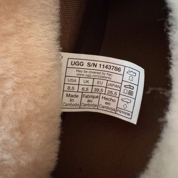 UGG Alameda Mini Boots Chestnut Suede Shearling Lined Slip-On Sneakers Sz 8.5 - Picture 5 of 6